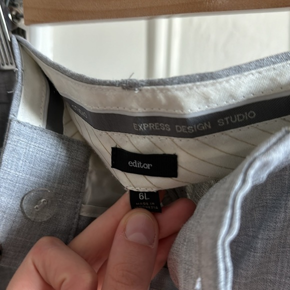 Express Grey Women’s Pants - Picture 4 of 4
